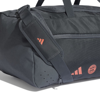 Bayern Mnichov sportovní taška Duffle boonix